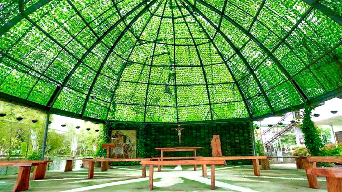Earth Chapel