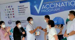 Daniel Fernando, Bulacan, Covid-19 vaccine