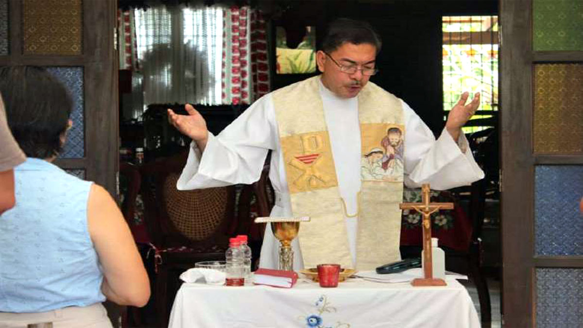 Sorsogon Diocese priest Father Noli Alparce