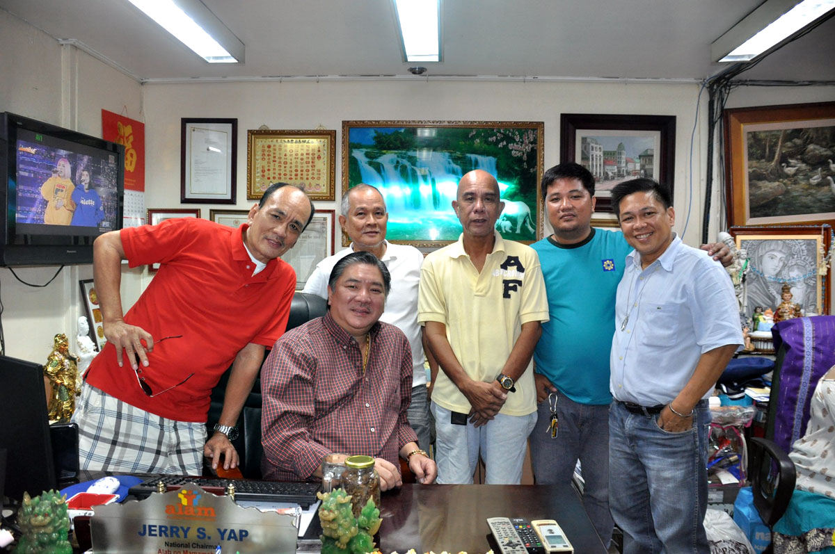 Sir Jerry Yap JSY Rommel Sales Photogs