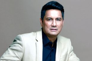 Richard Gomez