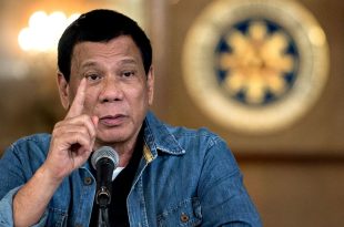 Rodrigo Duterte Point Finger Warning