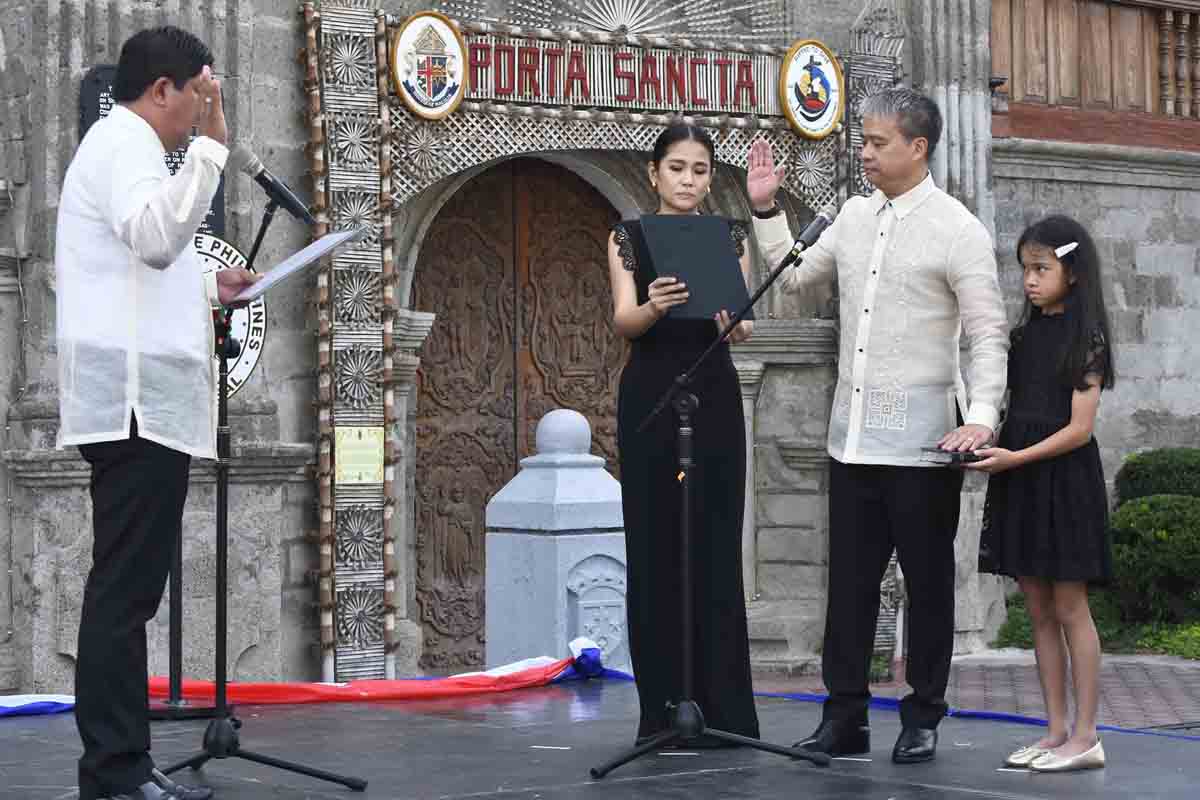 Joel Villanueva oath-taking Barasoain Malolos, Bulacan 1