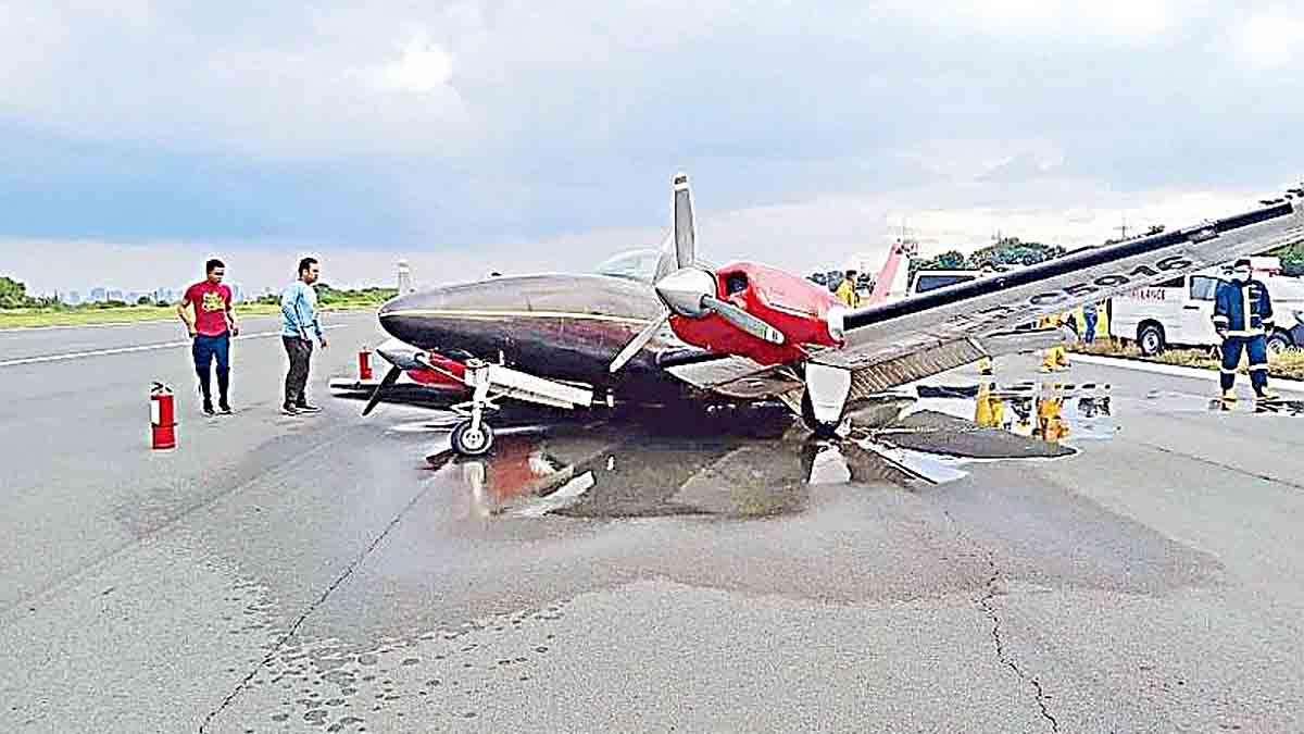 ATR aircraft BE58 Fish Cargo aircraft Sangley Airport