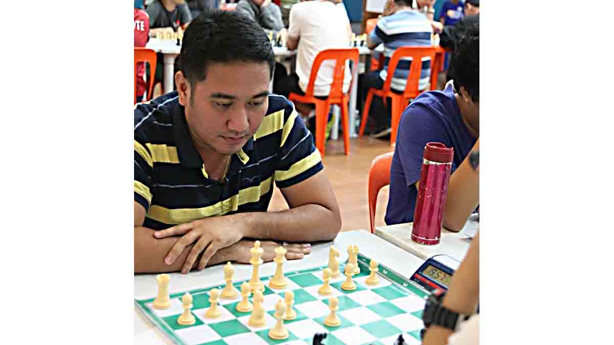 Bob Jones Liwagon Chess