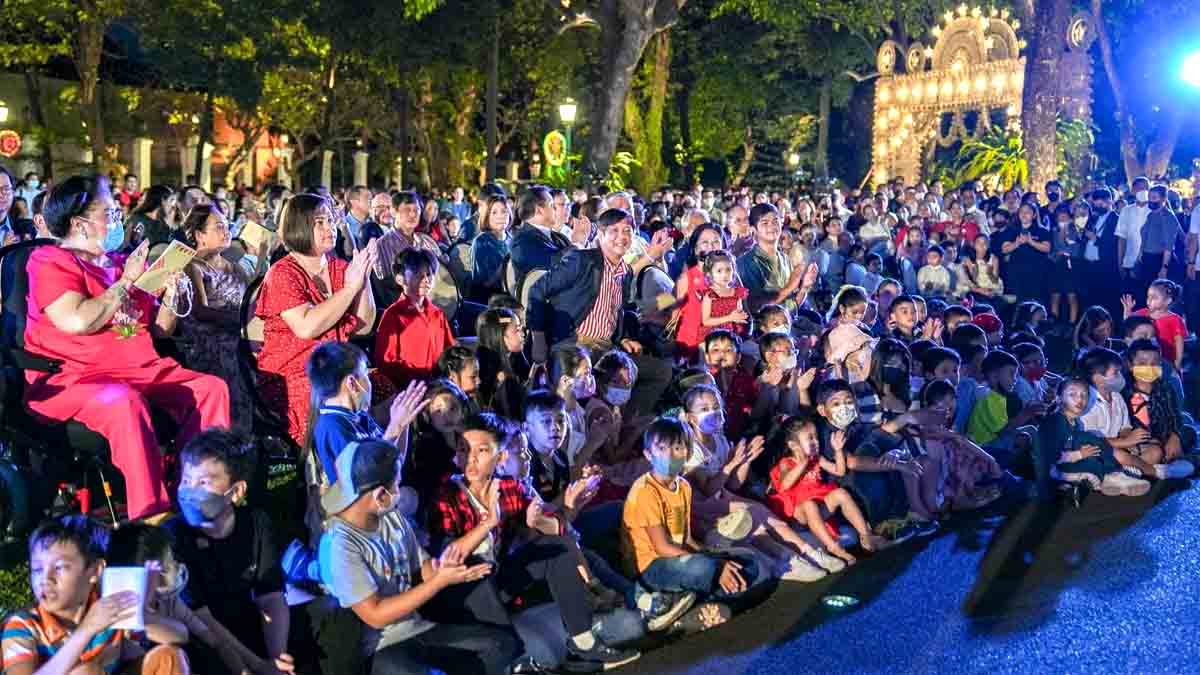 Bongbong Marcos Santa Claus Malacañang