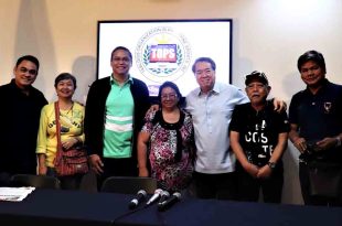 Eric Buhain swimming