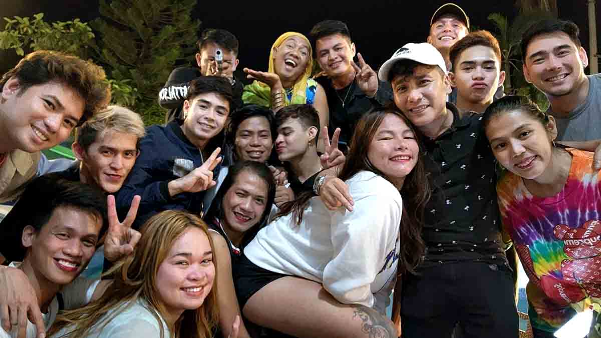 Tonz Are GhosTwo Kita The Series