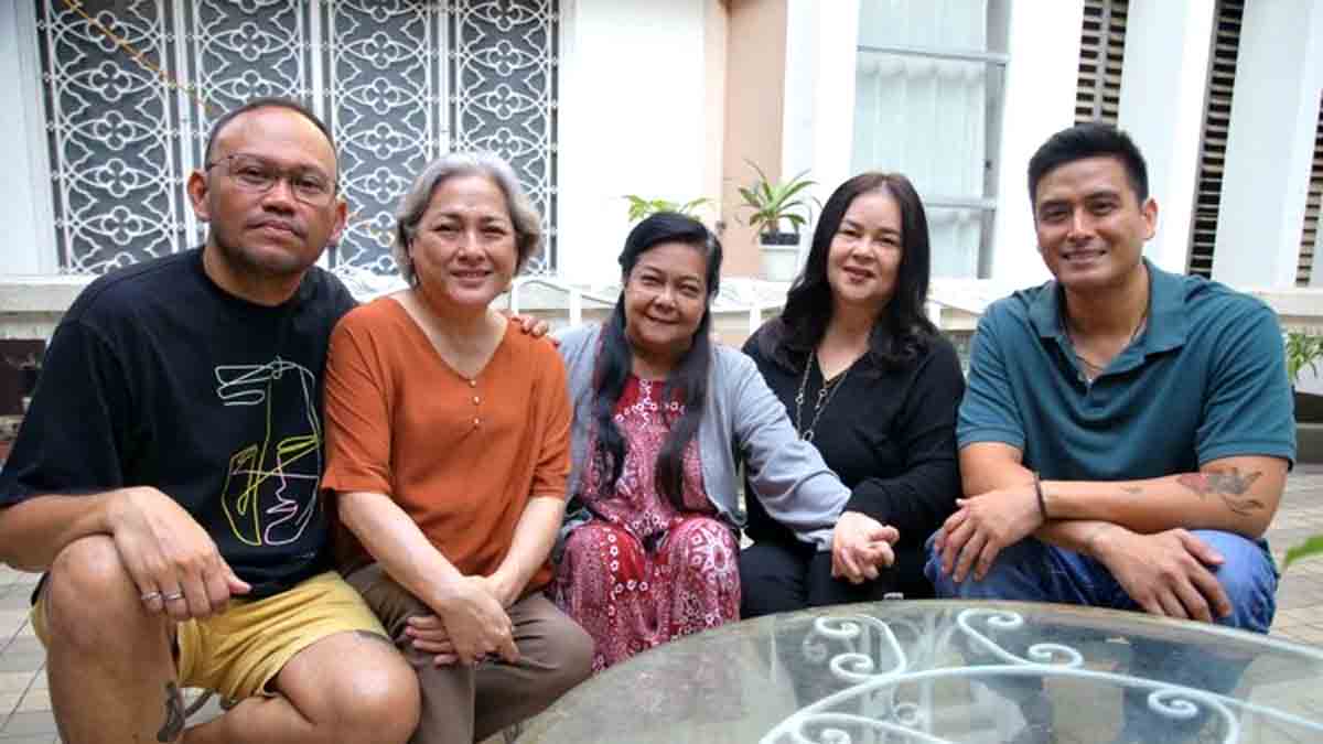 Alfred Vargas Nora Aunor Jaclyn Jose Gina Alajar Adolf Alix Jr