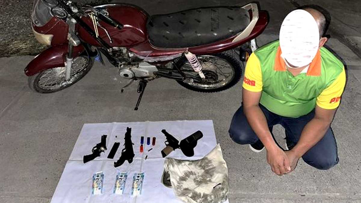Gunrunner tiklo sa mga baril at bala