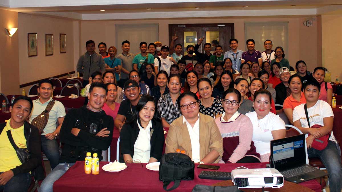DOST trains bakers and staff of a chain of bakeshops in Food Safety