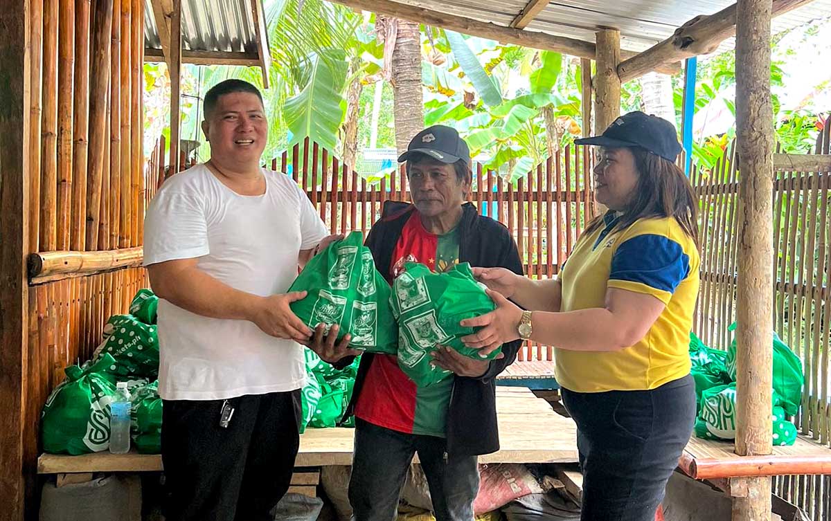 SM BDO volunteers aid Davao towns hit by heavy rain 1