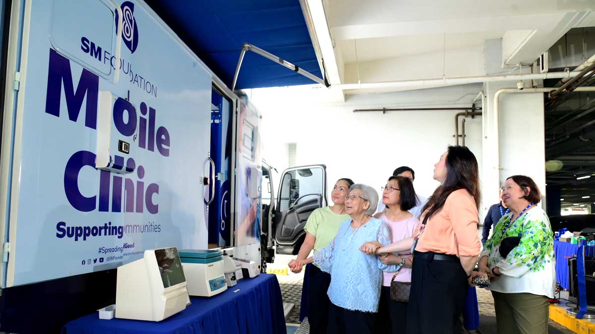 SM Foundation acquires new mobile clinic 2