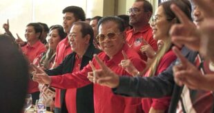 Chavit, umaariba sa poll ratings