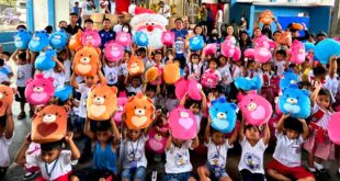 SM mallgoers donate record-breaking 50,000 Bears of Joy to kids in need