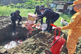 Sa Bulacan KOMPISKADONG ILEGAL NA PAPUTOK AT PYROTECHNIC DEVICES ITINAPON