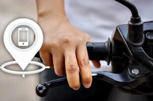 Find my Phone App Motorcycle Hand