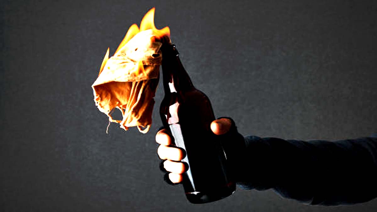 Molotov cocktail bomb