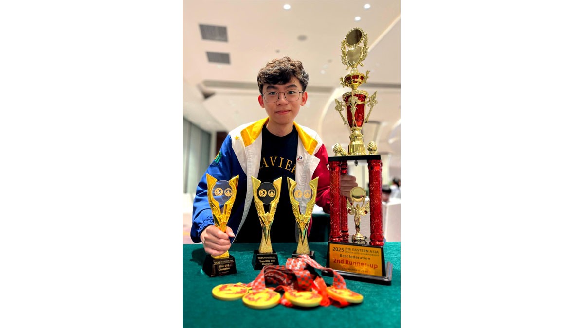 Ivan Travis Cu Chess