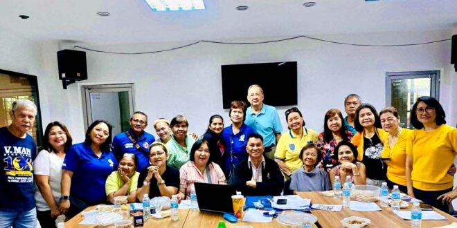 Victorino Mapa High School Alumni Association Inc VMHSAAI Blue Falcon Award