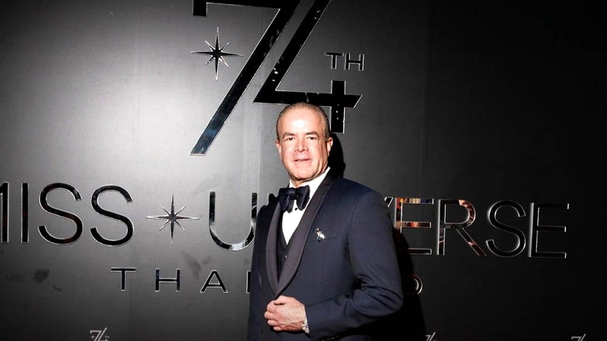 Raul Rocha Miss Universe