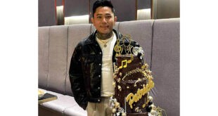 Patrick Marcelino ng InnerVoices masaya ang birthday celeb