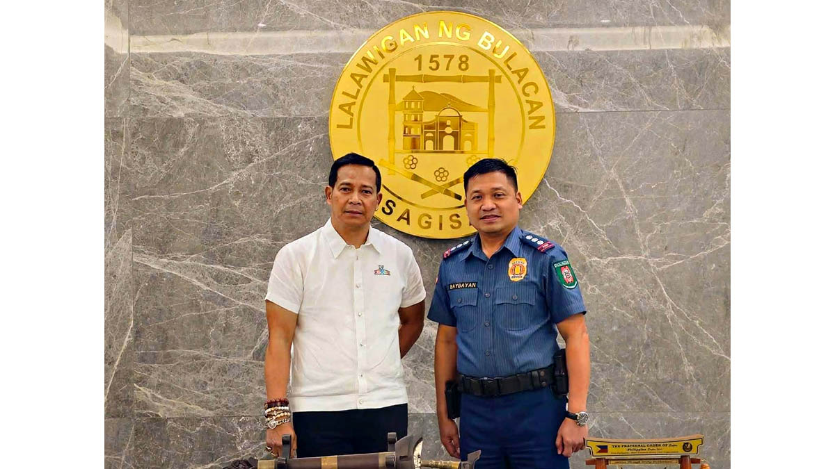 Daniel Fernando Bulacan PColonel Jay B Baybayan