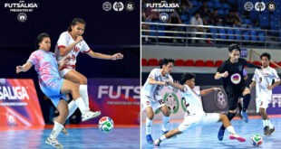 NAGLALABAN para sa bola sina national team standout Shai del Campo (kaliwa) ng Azkals Development Club at Allyxa Lucero (kanan) ng Philippine Women’s University sa PFF Futsaliga Women’s Division, na inihahandog ng Philippine Sports Commission. PILIT na lumulusot si Severino de Castro (nakaitim) ng University of Asia and the Pacific laban sa triple team ng Philippine Women’s University sa PFF Futsaliga, na inihahandog ng Philippine Sports Commission. (PSC photos)