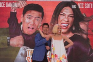 Vic-Vice nag-usap, movie sa MMFF tuloy na 