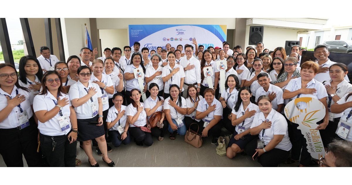 Pag-IBIG Naga help employees become homeowners