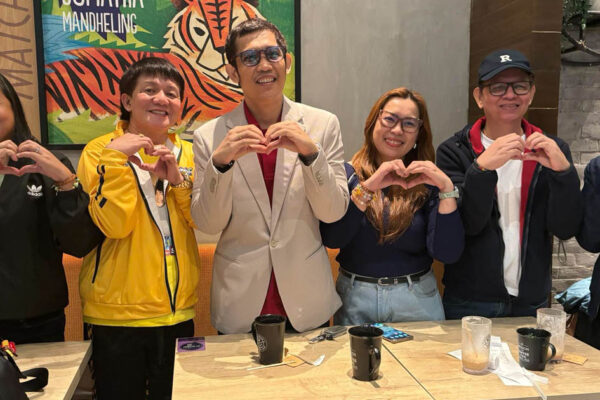 Papa Dudut kakabit ang swerte, Barangay Love Stories nasa TV na!