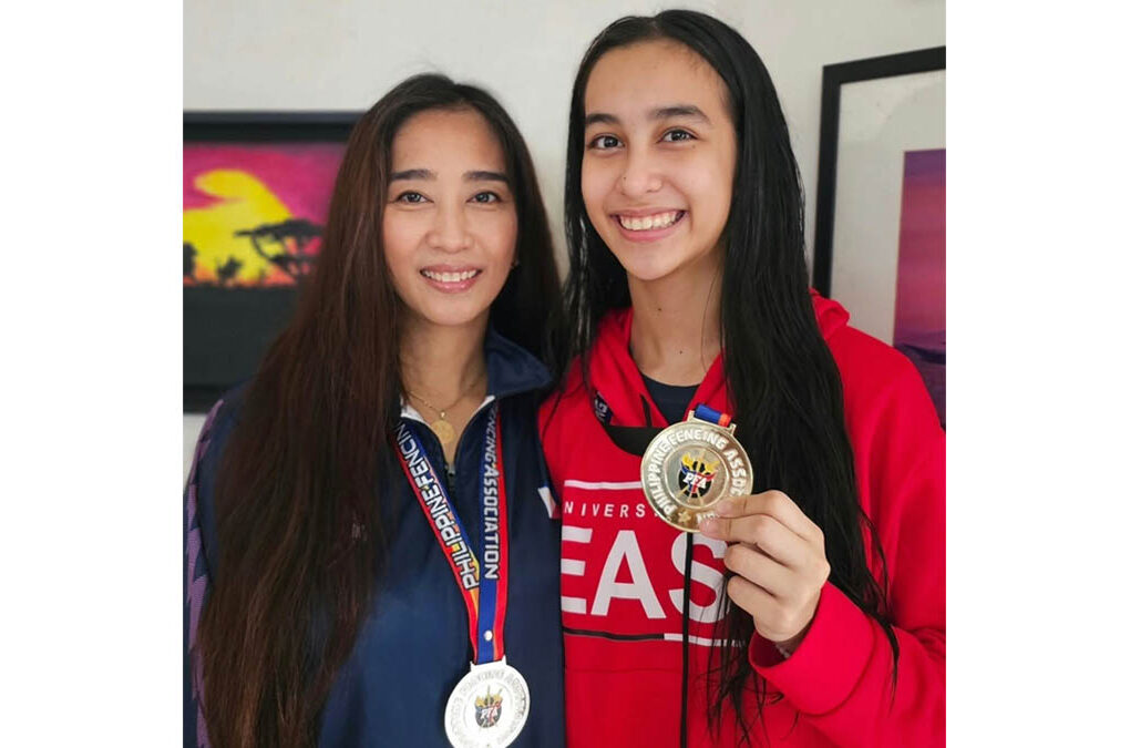 Glowlyn Malipol Christine May Morales Foil Fencing